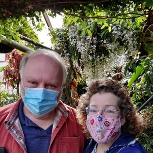 Meet your Posher, Karrie